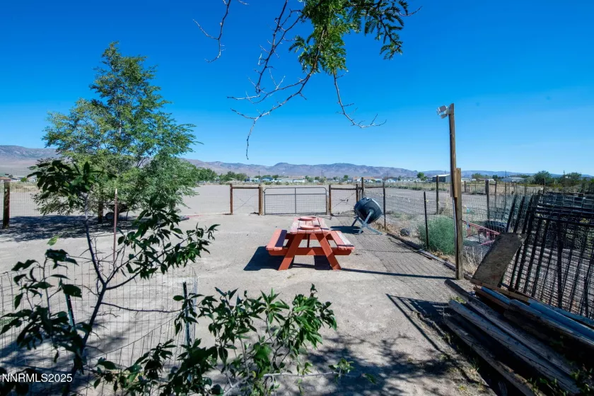 404 Cheryl, Stagecoach, Nevada 89429, 3 Bedrooms Bedrooms, ,2 BathroomsBathrooms,Residential,Residential,Cheryl,250054679