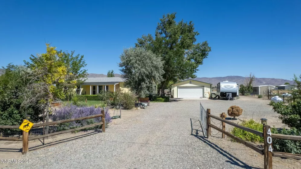 404 Cheryl, Stagecoach, Nevada 89429, 3 Bedrooms Bedrooms, ,2 BathroomsBathrooms,Residential,Residential,Cheryl,250054679
