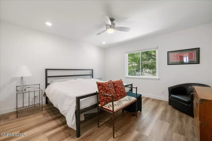 1945 4th, Sparks, Nevada 89431, 2 Bedrooms Bedrooms, ,1 BathroomBathrooms,Residential,Residential,4th,250054682