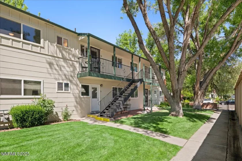 1945 4th, Sparks, Nevada 89431, 2 Bedrooms Bedrooms, ,1 BathroomBathrooms,Residential,Residential,4th,250054682