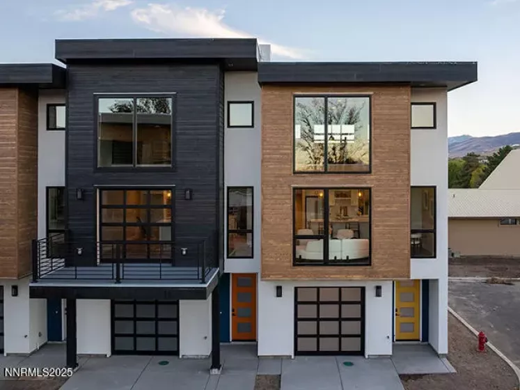 3826 Lakeside, Reno, Nevada 89509, 3 Bedrooms Bedrooms, ,4 BathroomsBathrooms,Residential,Residential,Lakeside,250054685