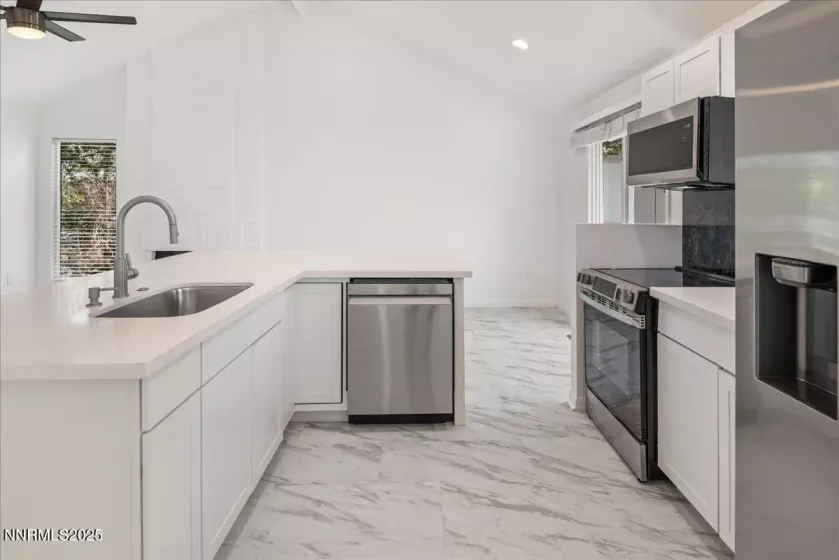 1175 Wagon Wheel, Reno, Nevada 89503, 2 Bedrooms Bedrooms, ,2 BathroomsBathrooms,Residential,Residential,Wagon Wheel,250054686