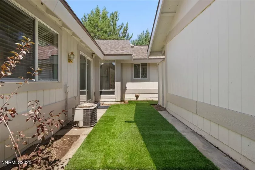 1175 Wagon Wheel, Reno, Nevada 89503, 2 Bedrooms Bedrooms, ,2 BathroomsBathrooms,Residential,Residential,Wagon Wheel,250054686