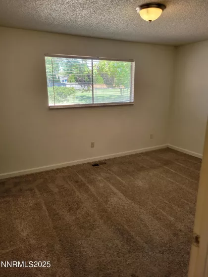 213 Sawyer, Sparks, Nevada 89431, 3 Bedrooms Bedrooms, ,2 BathroomsBathrooms,Residential,Residential,Sawyer,250054687