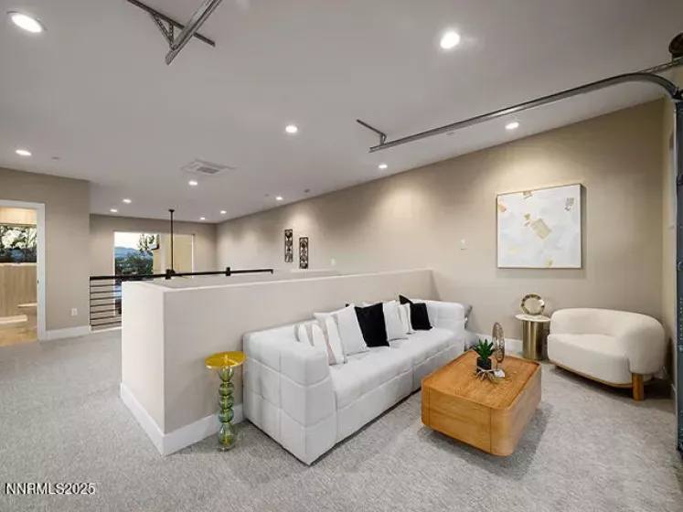 3828 Lakeside, Reno, Nevada 89509, 2 Bedrooms Bedrooms, ,3 BathroomsBathrooms,Residential,Residential,Lakeside,250054690