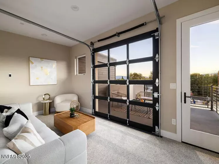 3828 Lakeside, Reno, Nevada 89509, 2 Bedrooms Bedrooms, ,3 BathroomsBathrooms,Residential,Residential,Lakeside,250054690