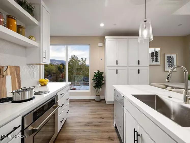 3828 Lakeside, Reno, Nevada 89509, 2 Bedrooms Bedrooms, ,3 BathroomsBathrooms,Residential,Residential,Lakeside,250054690