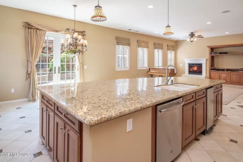 1215 Ebling, Sparks, Nevada 89436, 3 Bedrooms Bedrooms, ,3 BathroomsBathrooms,Residential,Residential,Ebling,250054688