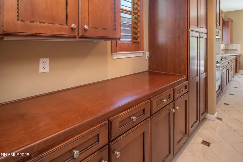1215 Ebling, Sparks, Nevada 89436, 3 Bedrooms Bedrooms, ,3 BathroomsBathrooms,Residential,Residential,Ebling,250054688