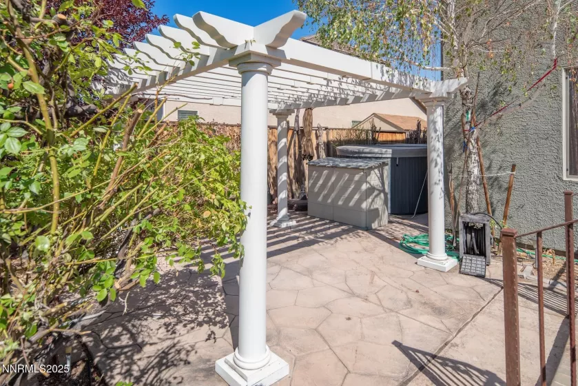 1215 Ebling, Sparks, Nevada 89436, 3 Bedrooms Bedrooms, ,3 BathroomsBathrooms,Residential,Residential,Ebling,250054688
