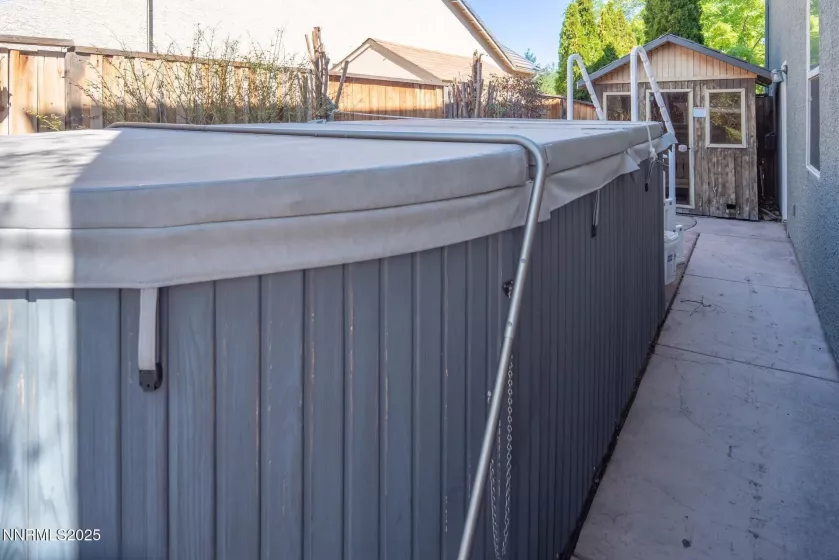1215 Ebling, Sparks, Nevada 89436, 3 Bedrooms Bedrooms, ,3 BathroomsBathrooms,Residential,Residential,Ebling,250054688