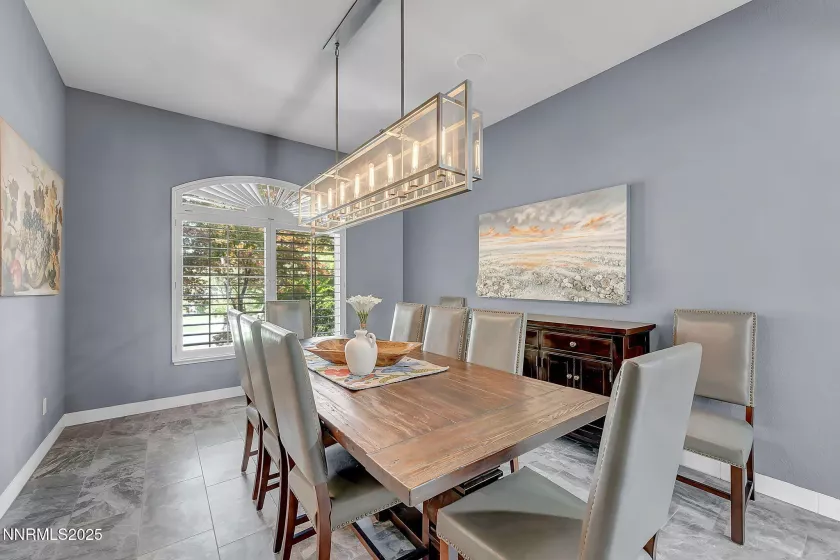 Formal Dining