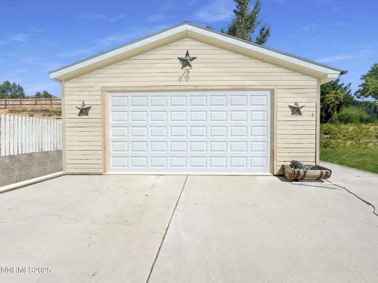 620 Ross, Winnemucca, Nevada 89445, 3 Bedrooms Bedrooms, ,1 BathroomBathrooms,Residential,Residential,Ross,250054689