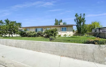 620 Ross, Winnemucca, Nevada 89445, 3 Bedrooms Bedrooms, ,1 BathroomBathrooms,Residential,Residential,Ross,250054689