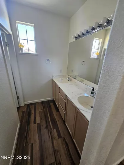 6090 Ingleston, Sparks, Nevada 89436, 2 Bedrooms Bedrooms, ,1 BathroomBathrooms,Residential,Residential,Ingleston,250054694