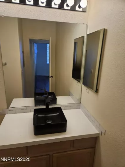 6090 Ingleston, Sparks, Nevada 89436, 2 Bedrooms Bedrooms, ,1 BathroomBathrooms,Residential,Residential,Ingleston,250054694