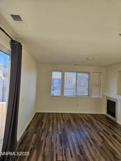6090 Ingleston, Sparks, Nevada 89436, 2 Bedrooms Bedrooms, ,1 BathroomBathrooms,Residential,Residential,Ingleston,250054694