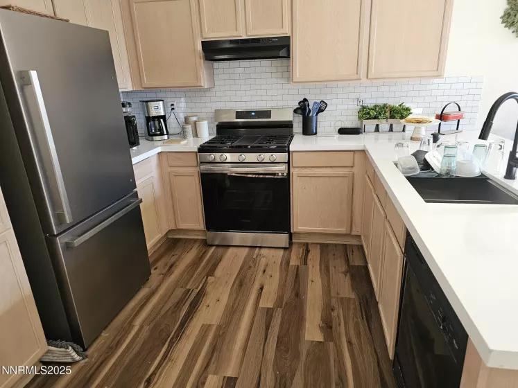 6090 Ingleston, Sparks, Nevada 89436, 2 Bedrooms Bedrooms, ,1 BathroomBathrooms,Residential,Residential,Ingleston,250054694