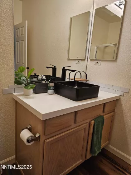 6090 Ingleston, Sparks, Nevada 89436, 2 Bedrooms Bedrooms, ,1 BathroomBathrooms,Residential,Residential,Ingleston,250054694