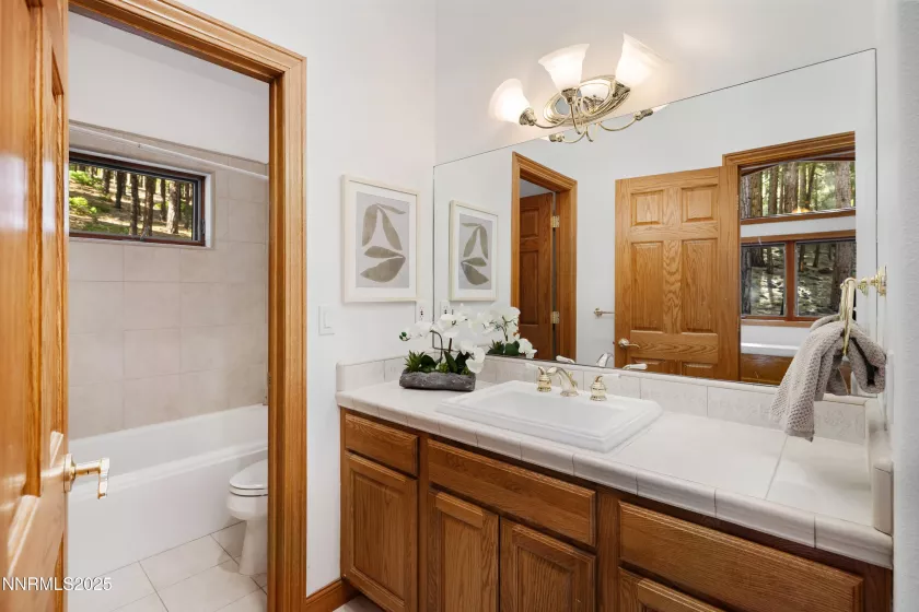 1745 Green Ash, Reno, Nevada 89511, 6 Bedrooms Bedrooms, ,7 BathroomsBathrooms,Residential,Residential,Green Ash,250054695