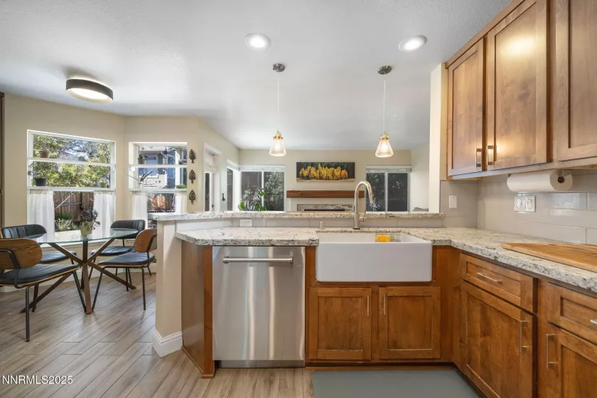 6207 Sunrise Meadows, Reno, Nevada 89519, 4 Bedrooms Bedrooms, ,3 BathroomsBathrooms,Residential,Residential,Sunrise Meadows,250054697