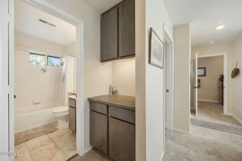 6207 Sunrise Meadows, Reno, Nevada 89519, 4 Bedrooms Bedrooms, ,3 BathroomsBathrooms,Residential,Residential,Sunrise Meadows,250054697