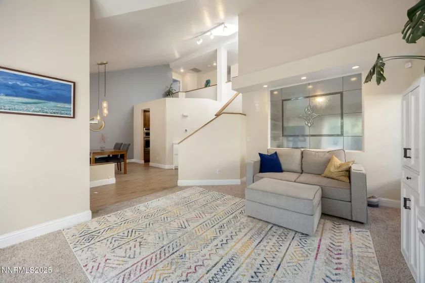 6207 Sunrise Meadows, Reno, Nevada 89519, 4 Bedrooms Bedrooms, ,3 BathroomsBathrooms,Residential,Residential,Sunrise Meadows,250054697