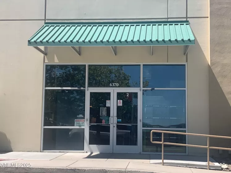 6370 Mae Anne, Reno, Nevada 89523, ,Commercial Lease,Manufactured,Mae Anne,250054698