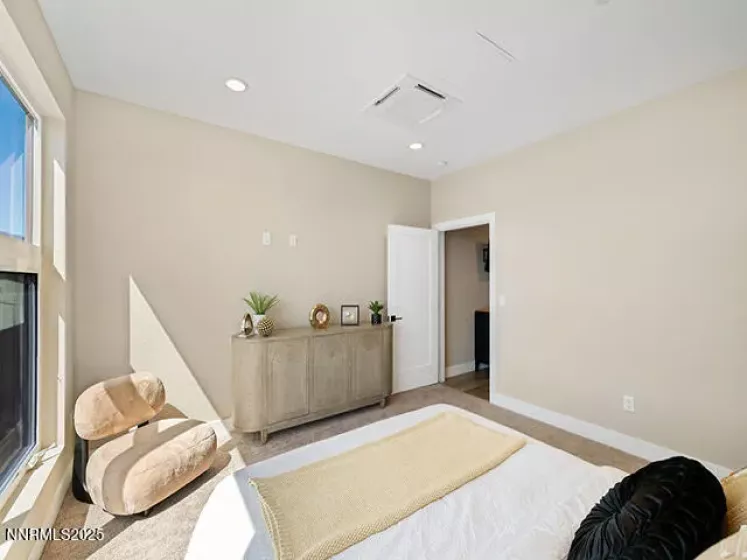 3830 Lakeside, Reno, Nevada 89509, 3 Bedrooms Bedrooms, ,4 BathroomsBathrooms,Residential,Residential,Lakeside,250054701