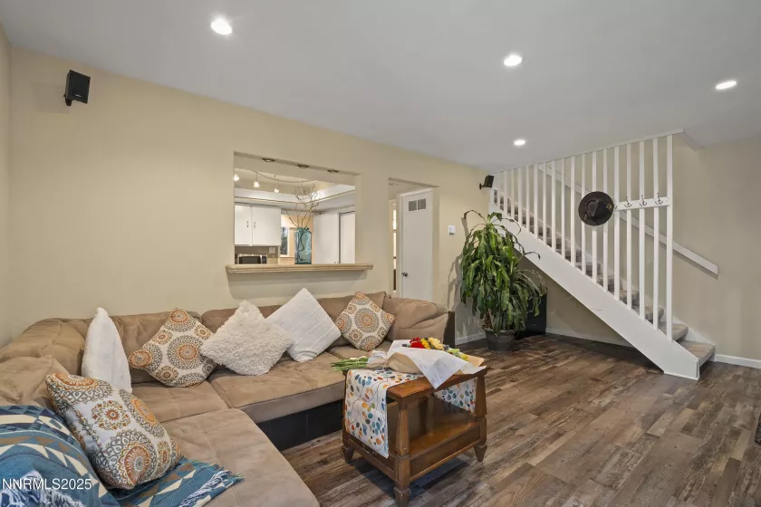 870 Southwood, Incline Village, Nevada 89451, 2 Bedrooms Bedrooms, ,2 BathroomsBathrooms,Residential,Residential,Southwood,250054702