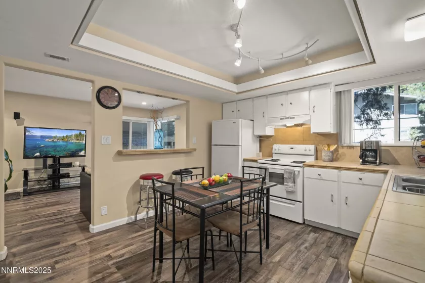 870 Southwood, Incline Village, Nevada 89451, 2 Bedrooms Bedrooms, ,2 BathroomsBathrooms,Residential,Residential,Southwood,250054702