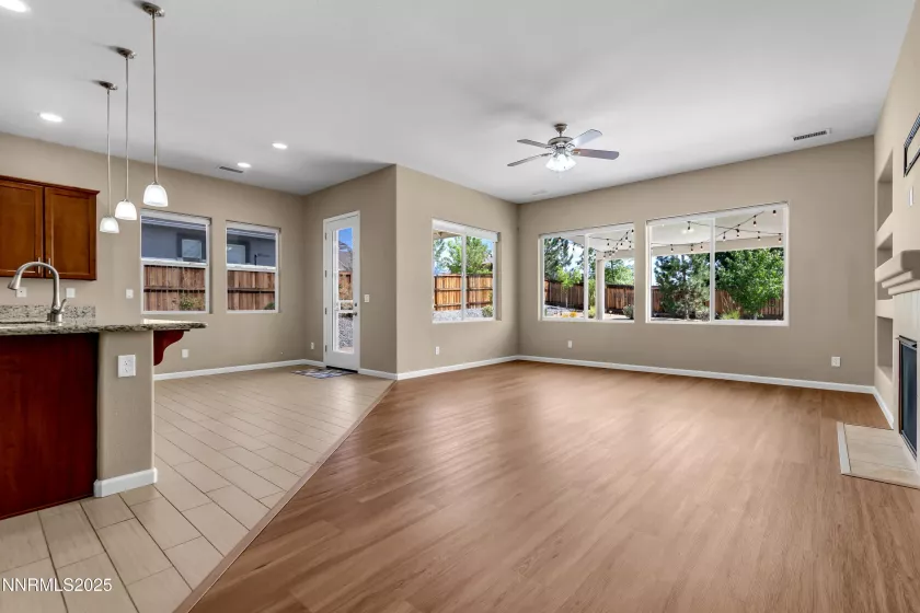 260 Horizon Ridge, Sparks, Nevada 89441, 3 Bedrooms Bedrooms, ,3 BathroomsBathrooms,Residential,Residential,Horizon Ridge,250054703