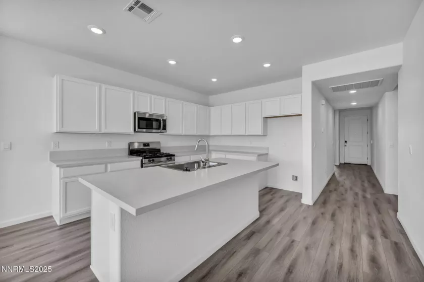 6529 Morgan Mill, Carson City, Nevada 89701, 3 Bedrooms Bedrooms, ,2 BathroomsBathrooms,Residential,Residential,Morgan Mill,250054704