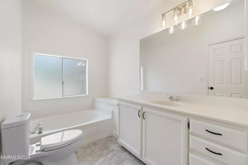 303 Rue De La Fauve, Sparks, Nevada 89434, 3 Bedrooms Bedrooms, ,2 BathroomsBathrooms,Residential,Residential,Rue De La Fauve,250054708