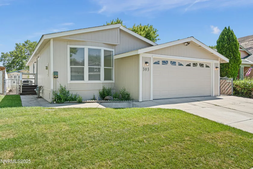 303 Rue De La Fauve, Sparks, Nevada 89434, 3 Bedrooms Bedrooms, ,2 BathroomsBathrooms,Residential,Residential,Rue De La Fauve,250054708