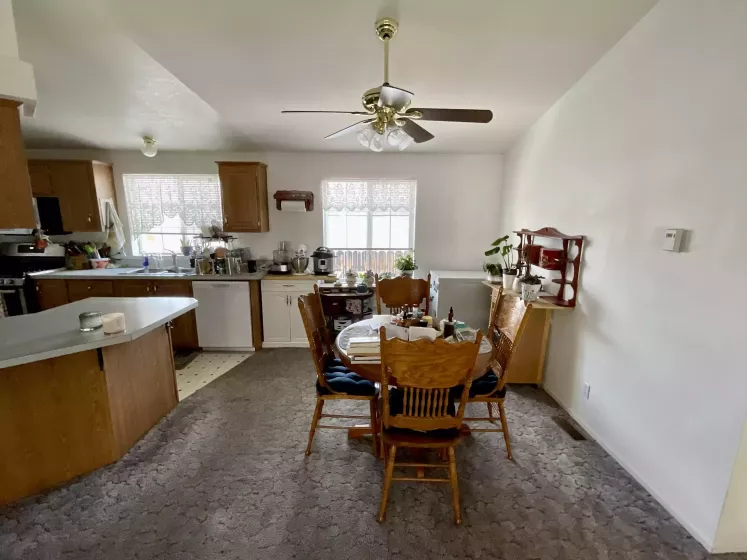 7440 W 4th Street #46, Reno, Nevada 89523, 3 Bedrooms Bedrooms, 10 Rooms Rooms,2 BathroomsBathrooms,Manufactured,Residential,W 4th,250054710