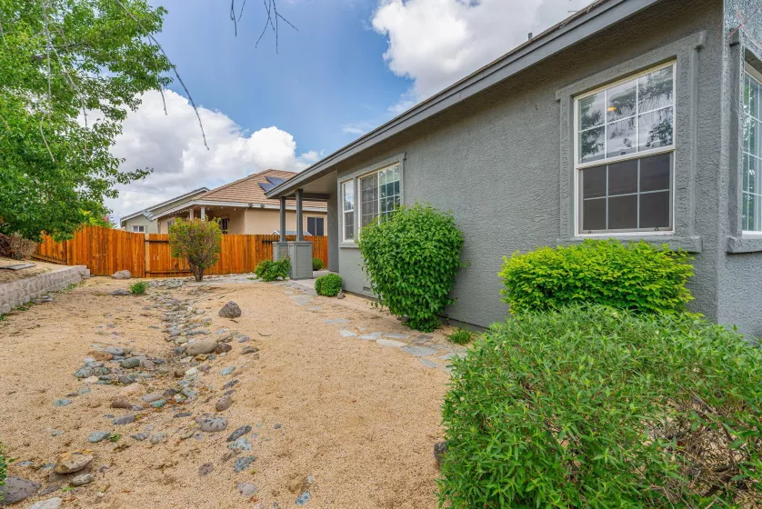 1196 Turnberry, Sparks, Nevada 89436, 3 Bedrooms Bedrooms, ,2 BathroomsBathrooms,Residential,Residential,Turnberry,250050008