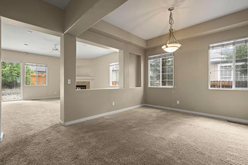 1196 Turnberry, Sparks, Nevada 89436, 3 Bedrooms Bedrooms, ,2 BathroomsBathrooms,Residential,Residential,Turnberry,250050008