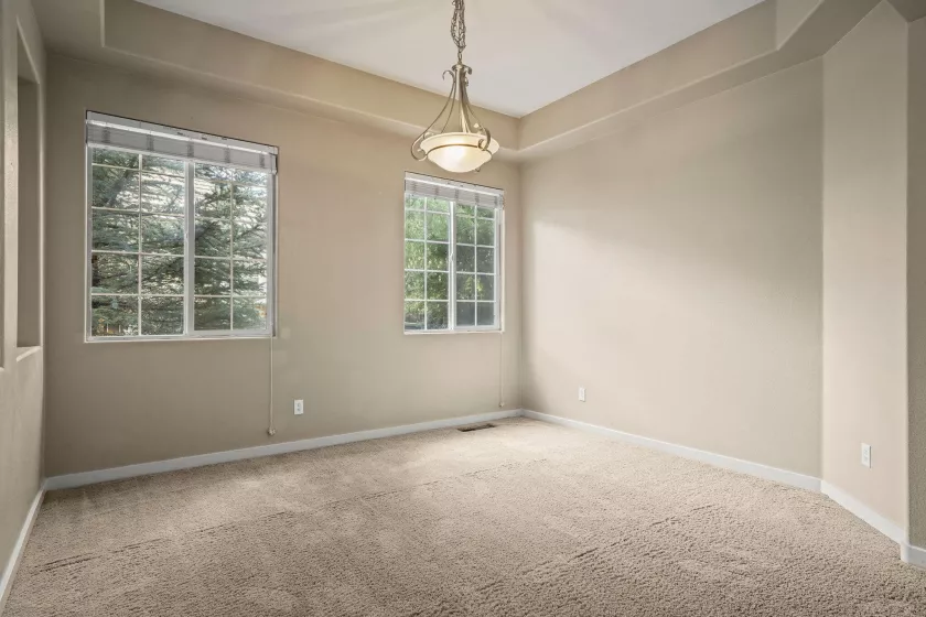 1196 Turnberry, Sparks, Nevada 89436, 3 Bedrooms Bedrooms, ,2 BathroomsBathrooms,Residential,Residential,Turnberry,250050008