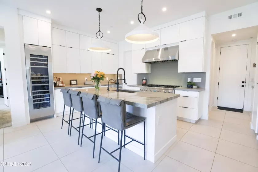 16 Persano, Reno, Nevada 89511, 2 Bedrooms Bedrooms, ,3 BathroomsBathrooms,Residential,Residential,Persano,250054712