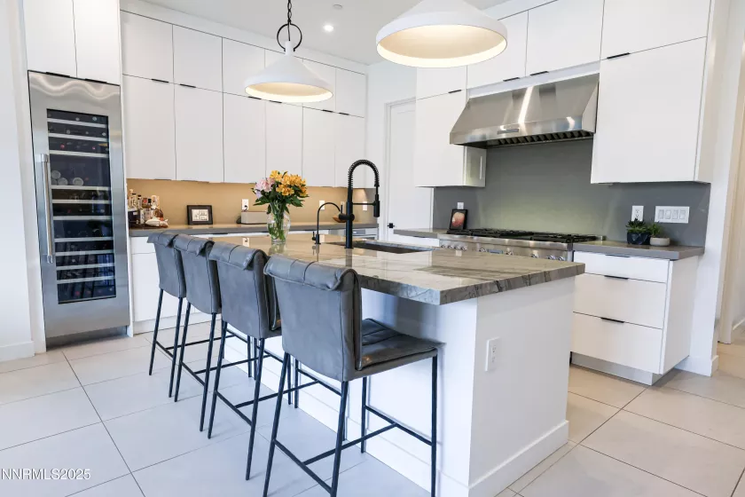 16 Persano, Reno, Nevada 89511, 2 Bedrooms Bedrooms, ,3 BathroomsBathrooms,Residential,Residential,Persano,250054712