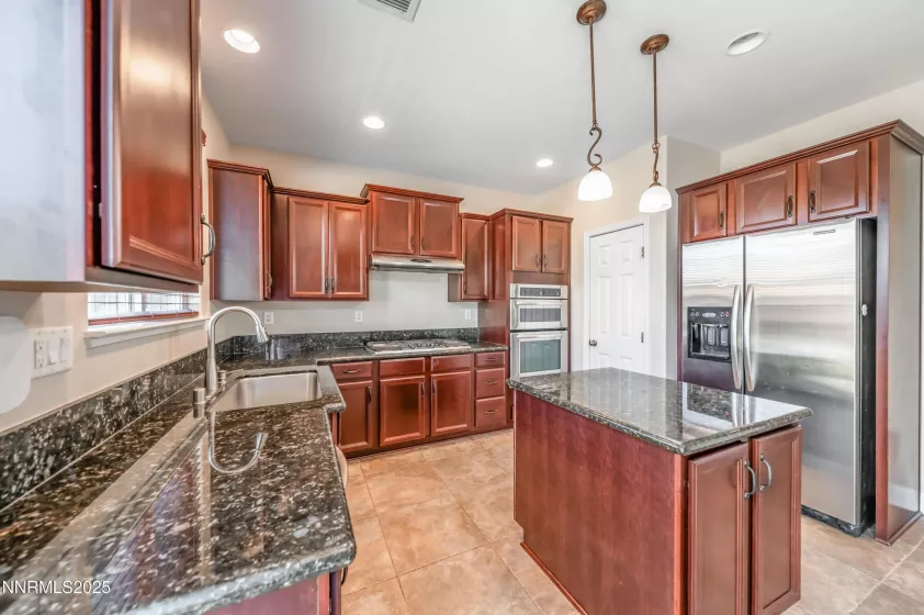 1935 Glacier Meadow, Reno, Nevada 89521, 3 Bedrooms Bedrooms, ,3 BathroomsBathrooms,Residential,Residential,Glacier Meadow,250003029