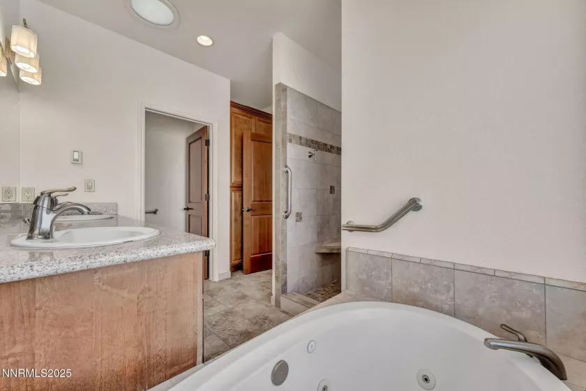 7415 Native Dancer, Reno, Nevada 89502, 3 Bedrooms Bedrooms, ,3 BathroomsBathrooms,Residential,Residential,Native Dancer,250054716