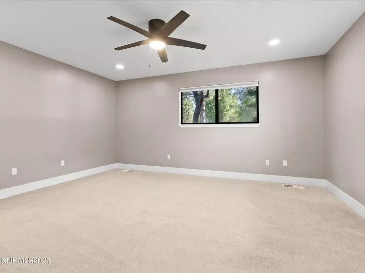 228 Beverly, Gardnerville, Nevada 89460, 3 Bedrooms Bedrooms, ,2 BathroomsBathrooms,Residential,Residential,Beverly,250054718