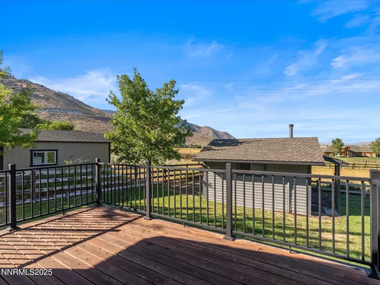 228 Beverly, Gardnerville, Nevada 89460, 3 Bedrooms Bedrooms, ,2 BathroomsBathrooms,Residential,Residential,Beverly,250054718