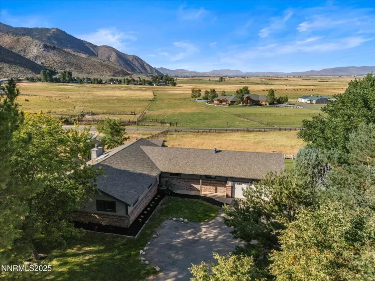228 Beverly, Gardnerville, Nevada 89460, 3 Bedrooms Bedrooms, ,2 BathroomsBathrooms,Residential,Residential,Beverly,250054718