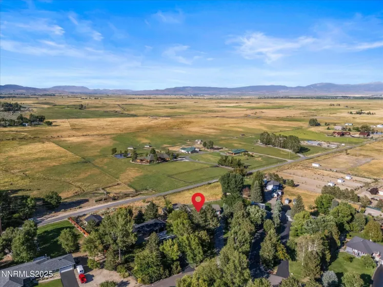 228 Beverly, Gardnerville, Nevada 89460, 3 Bedrooms Bedrooms, ,2 BathroomsBathrooms,Residential,Residential,Beverly,250054718