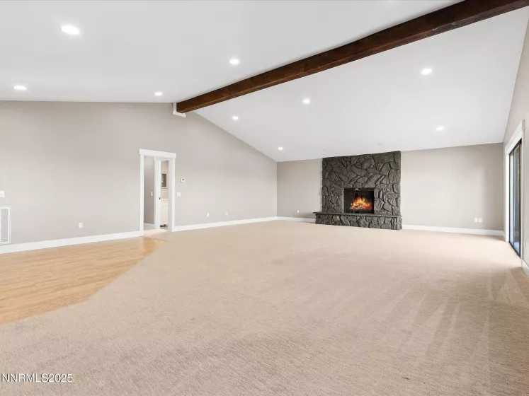 228 Beverly, Gardnerville, Nevada 89460, 3 Bedrooms Bedrooms, ,2 BathroomsBathrooms,Residential,Residential,Beverly,250054718
