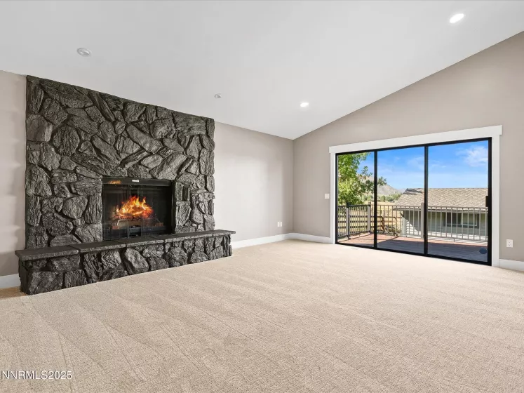 228 Beverly, Gardnerville, Nevada 89460, 3 Bedrooms Bedrooms, ,2 BathroomsBathrooms,Residential,Residential,Beverly,250054718
