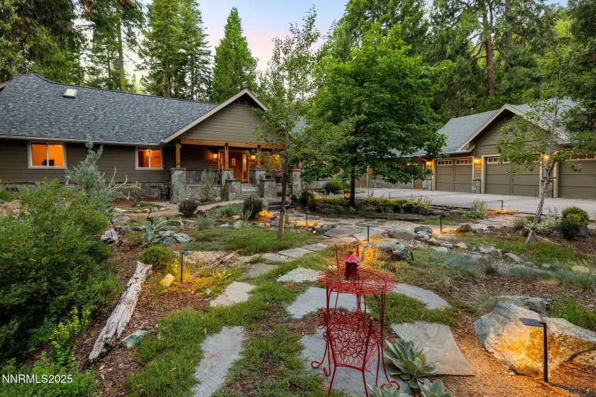 4 Yana, Graeagle, California 96103, 5 Bedrooms Bedrooms, ,4 BathroomsBathrooms,Residential,Residential,Yana,250054722